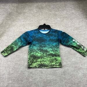 Columbia PFG  a digital camouflage fade pattern Long Sleeve Size XXS